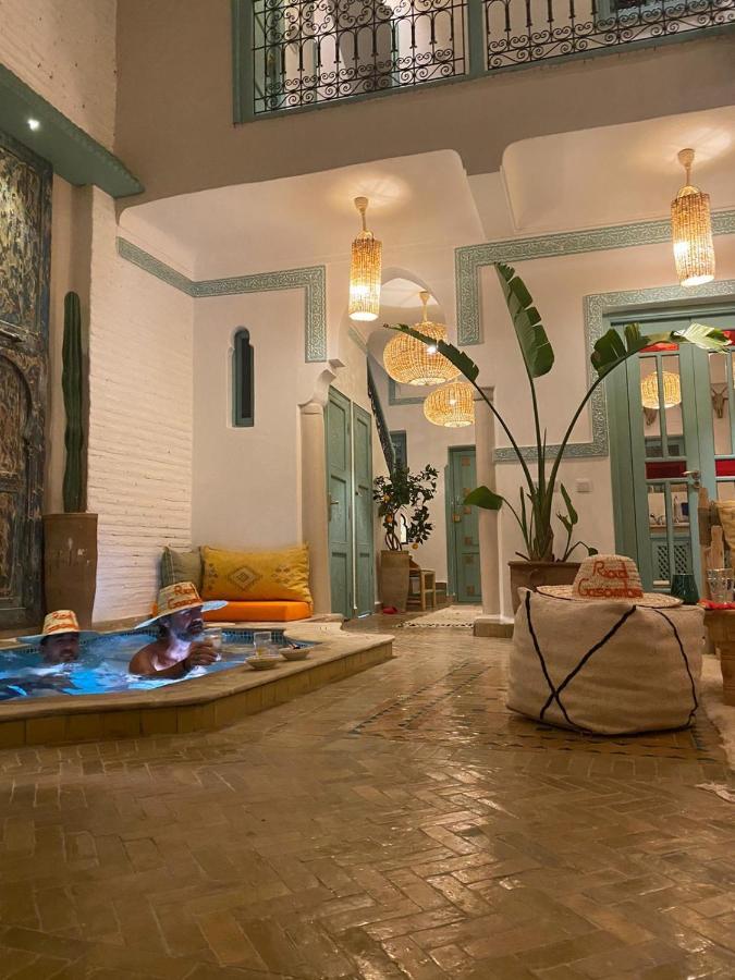 Riad Gasämbre Touareg Marrakesh Exteriör bild