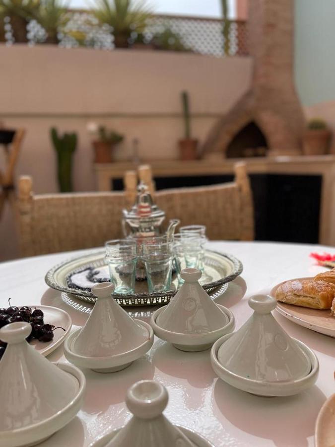 Riad Gasämbre Touareg Marrakesh Exteriör bild