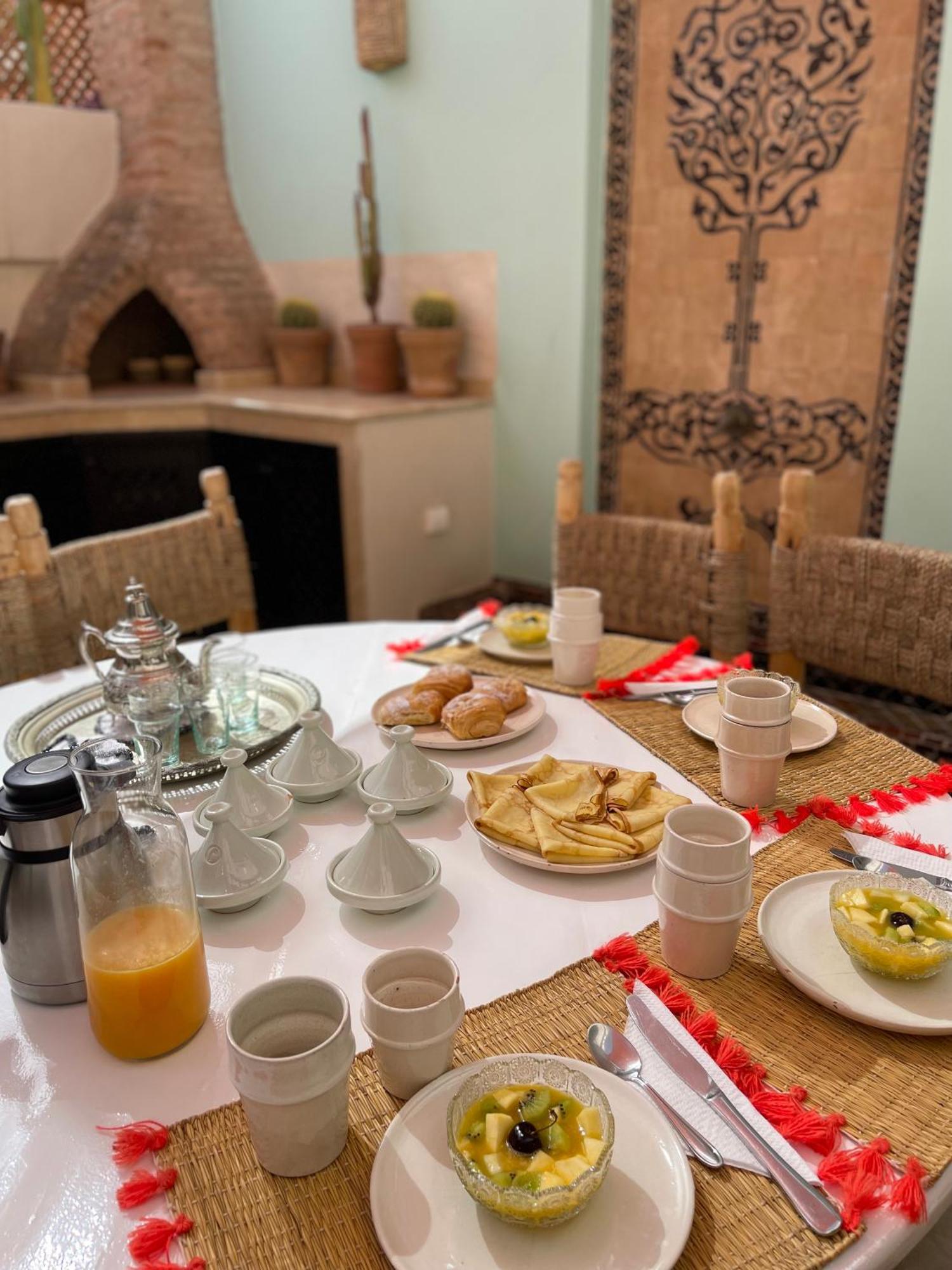 Riad Gasämbre Touareg Marrakesh Exteriör bild